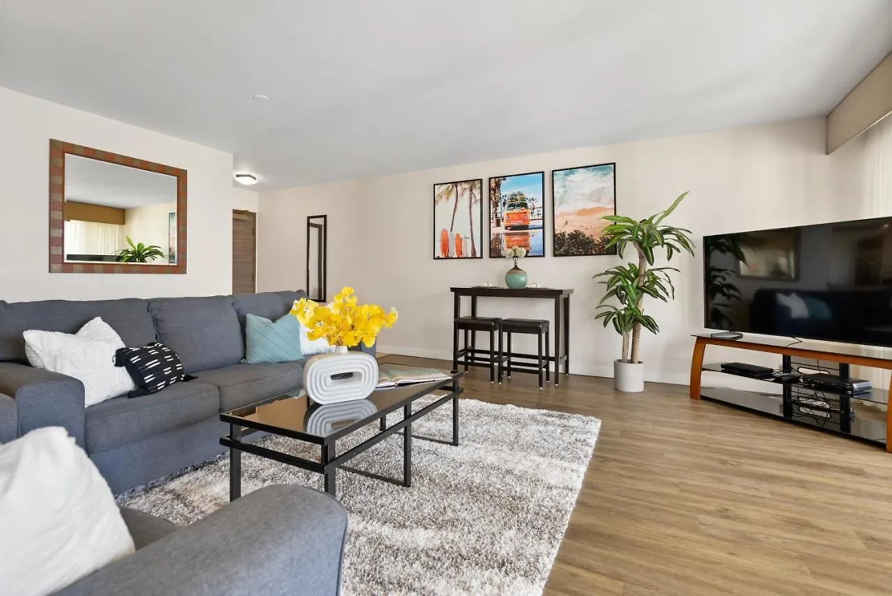 Spacious Waikiki Beach 2Br-Ocean View-Free Parking Honolulu
