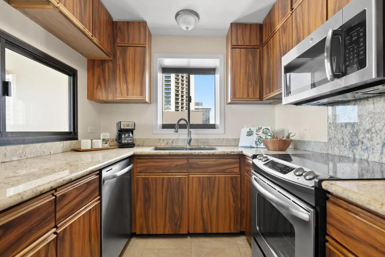 Spacious Waikiki Beach 2Br-Ocean View-Free Parking Honolulu United States