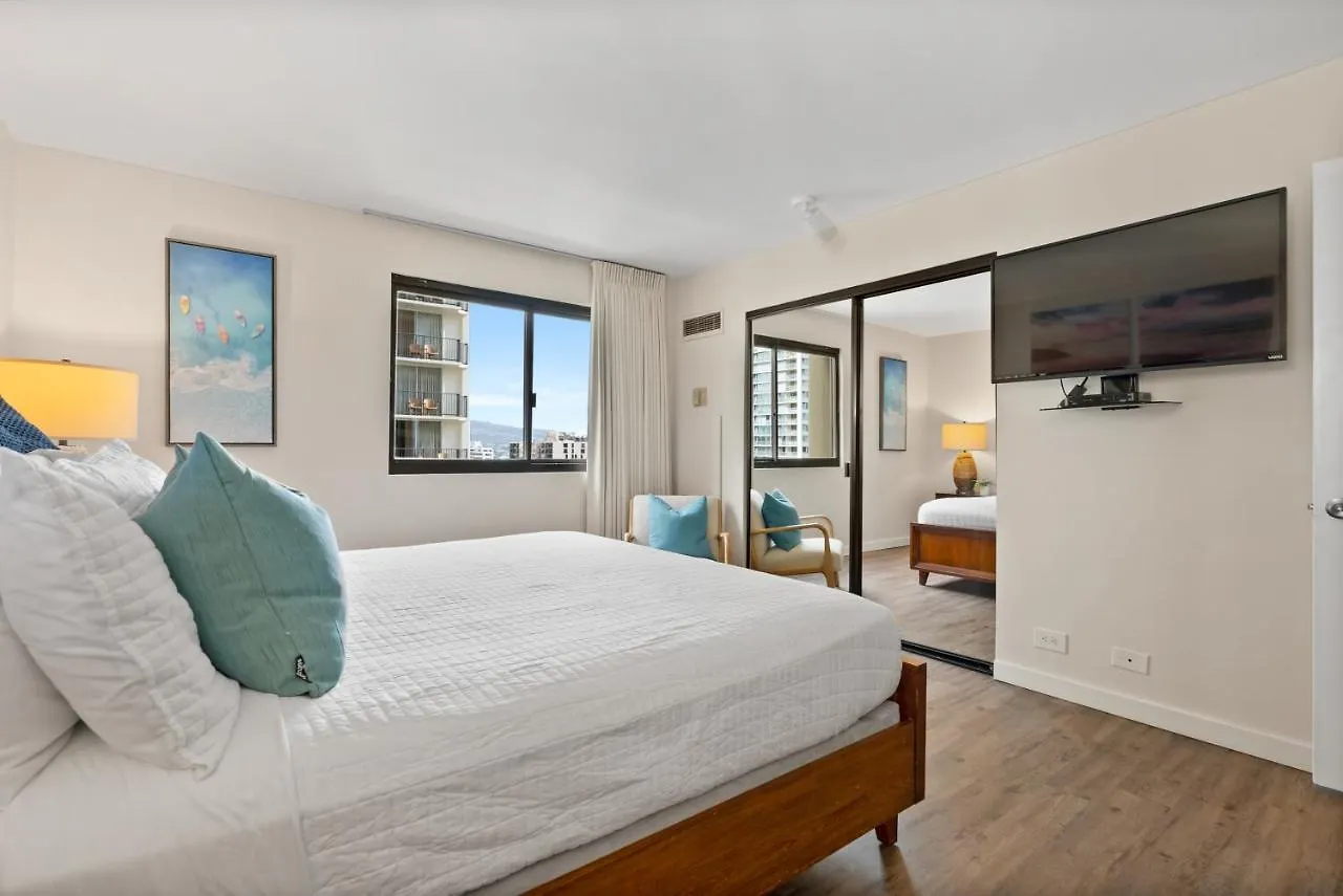 Spacious Waikiki Beach 2Br-Ocean View-Free Parking Honolulu 0*,  United States