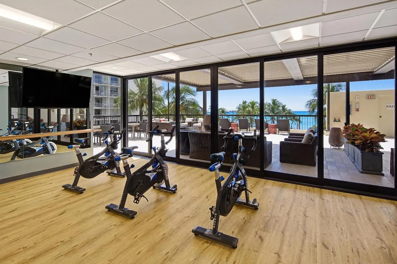 Spacious Waikiki Beach 2Br-Ocean View-Free Parking Honolulu Apartment